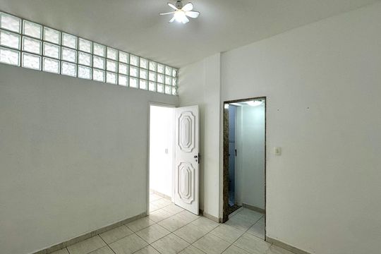 Apartamento à venda com 1 quarto, 45m² em Copacabana, Rio de Janeiro