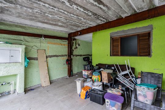 Garagem de casa para alugar com 2 quartos, 60m² em Parque Sao Domingos, São Paulo
