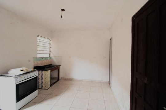 Cozinha de casa para alugar com 1 quarto, 39m² em Vila Castelo, São Paulo
