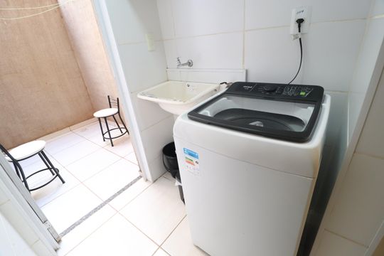 Área de Serviço de apartamento para alugar com 2 quartos, 50m² em Jardim Espanha, Uberlândia