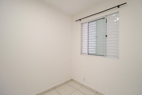 Quarto 1 de apartamento para alugar com 2 quartos, 50m² em Jardim Espanha, Uberlândia