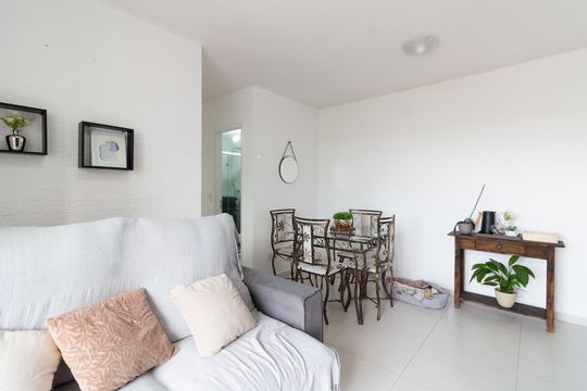 Sala de apartamento à venda com 2 quartos, 62m² em Jardim das Vertentes, São Paulo