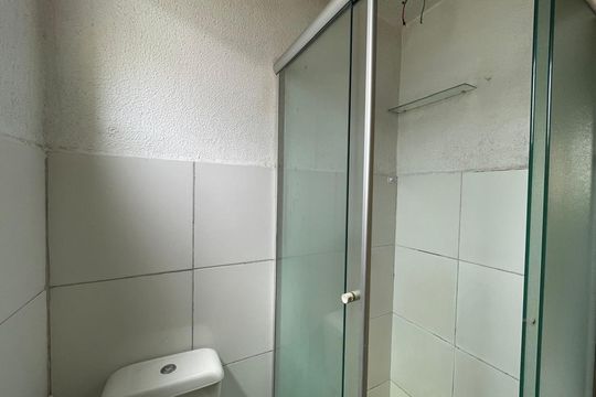 Banheiro de apartamento para alugar com 2 quartos, 43m² em Santo Afonso, Novo Hamburgo