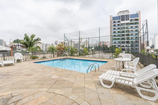 Área comum - Piscina de apartamento à venda com 4 quartos, 137m² em Vila Gumercindo, São Paulo