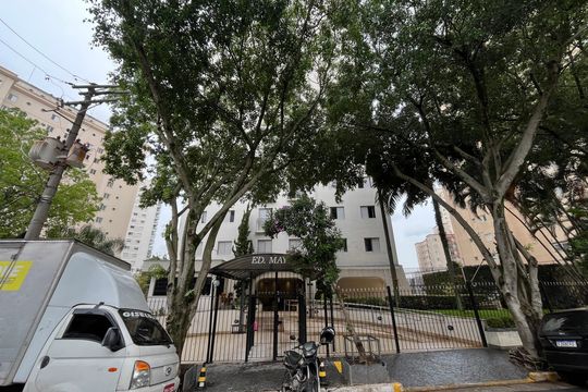 Fachada de apartamento à venda com 2 quartos, 47m² em Vila Guarani, São Paulo