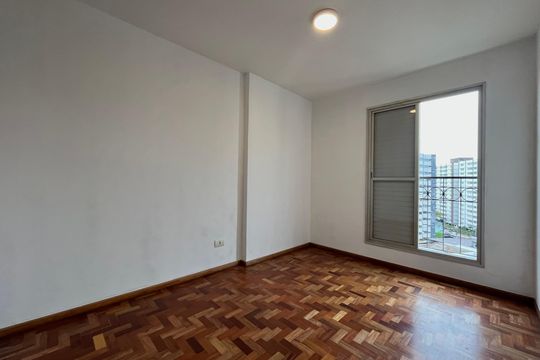 Quarto 1 de apartamento à venda com 2 quartos, 47m² em Vila Guarani, São Paulo