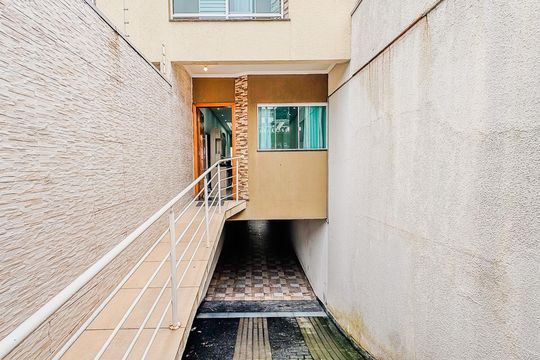 Garagem de casa à venda com 3 quartos, 170m² em Jardim Nordeste, São Paulo