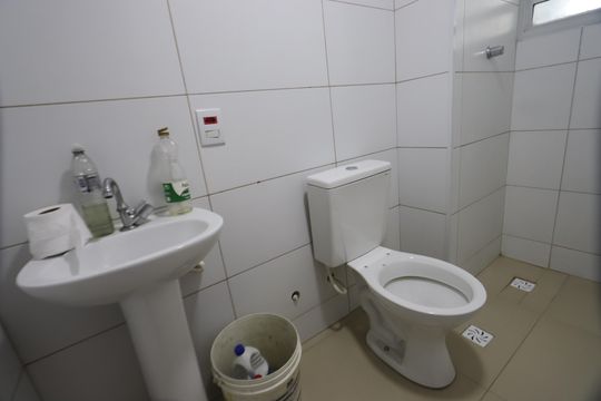 Banheiro de apartamento para alugar com 2 quartos, 48m² em Vila Sapopemba, São Paulo