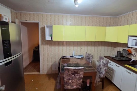 Casa à venda com 2 quartos, 118m² em Mauá, São Caetano do Sul