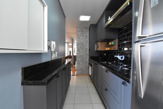 Cozinha de apartamento para alugar com 2 quartos, 57m² em Cidade Industrial de Curitiba, Curitiba