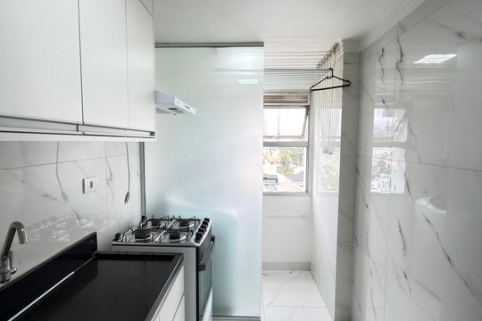 Cozinha e Área de Serviço de apartamento para alugar com 1 quarto, 36m² em Jardim Maria Adelaide, São Bernardo do Campo