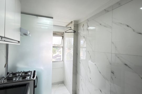 Cozinha e Área de Serviço de apartamento para alugar com 1 quarto, 36m² em Jardim Maria Adelaide, São Bernardo do Campo