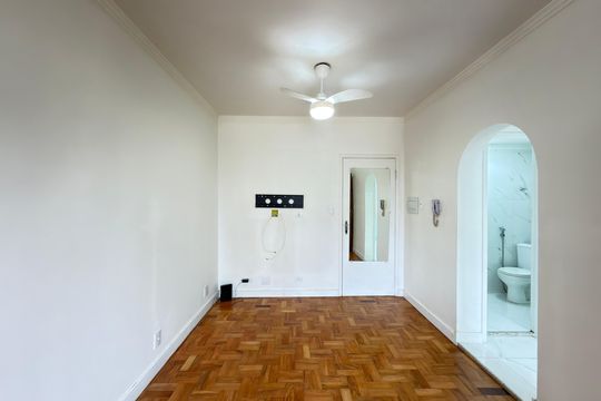 Sala/Quarto de apartamento para alugar com 1 quarto, 36m² em Jardim Maria Adelaide, São Bernardo do Campo