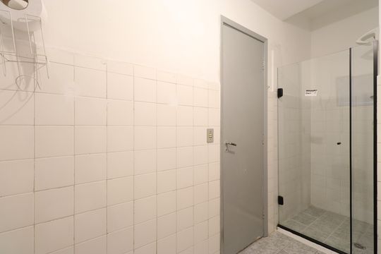 Banheiro  de apartamento para alugar com 1 quarto, 47m² em Perdizes, São Paulo
