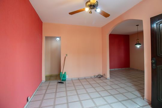 Casa à venda com 5 quartos, 196m² em Irajá, Rio de Janeiro