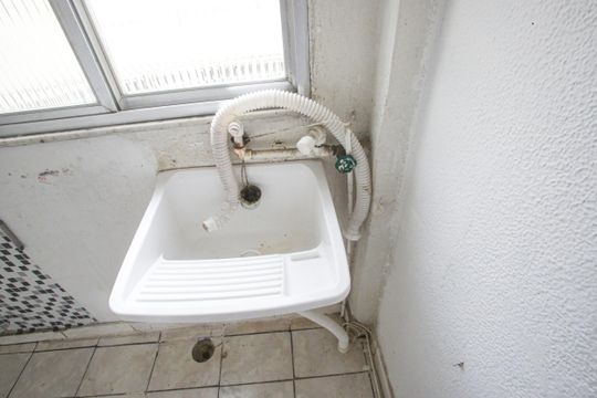 Área de Serviço de apartamento para alugar com 2 quartos, 80m² em Taquara, Rio de Janeiro