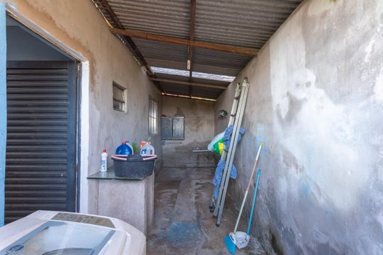 Área de Serviço de casa para alugar com 2 quartos, 160m² em Dic V (conjunto Habitacional Chico Mendes), Campinas