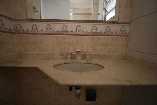 Banheiro de apartamento à venda com 3 quartos, 66m² em Vila Andrade, São Paulo