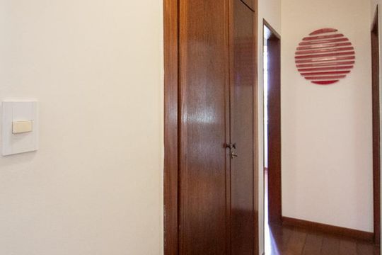 Corredor de apartamento para alugar com 4 quartos, 180m² em São Luiz, Belo Horizonte