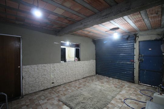 Garagem de casa à venda com 3 quartos, 72m² em Jardim Olinda, São Paulo