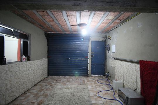 Garagem de casa à venda com 3 quartos, 72m² em Jardim Olinda, São Paulo