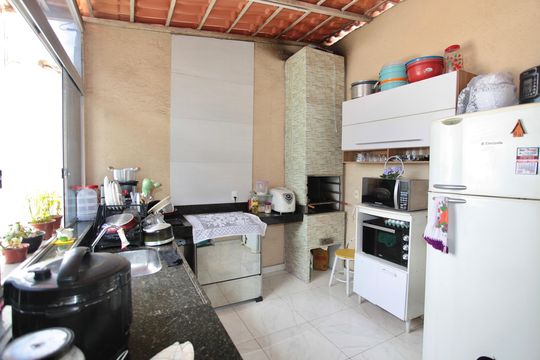 Terraço de casa de condomínio à venda com 3 quartos, 145m² em Tropical, Contagem