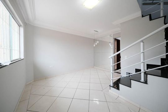 Casa de Condomínio para alugar com 2 quartos, 55m² em Vila Ré, São Paulo