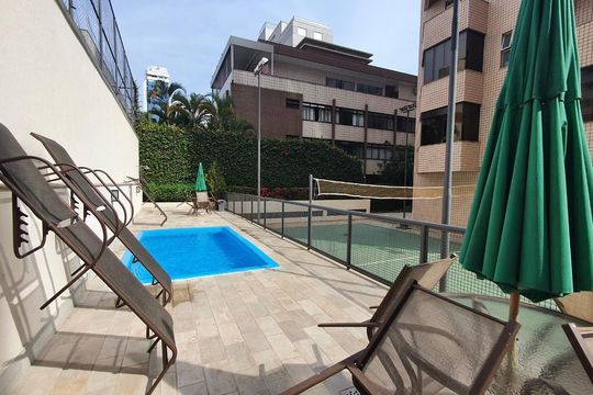 Área comum - Piscina de apartamento para alugar com 2 quartos, 76m² em Savassi, Belo Horizonte