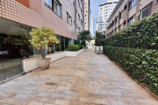 Área comum  de apartamento para alugar com 2 quartos, 76m² em Savassi, Belo Horizonte