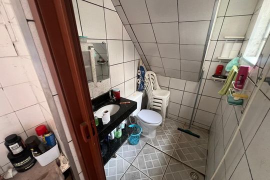 Banheiro 1 de casa à venda com 4 quartos, 162m² em Parque Novo Oratório, Santo André