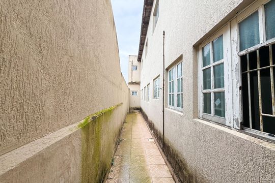 Quintal de casa à venda com 1 quarto, 220m² em Jardim Valdibia, São Bernardo do Campo