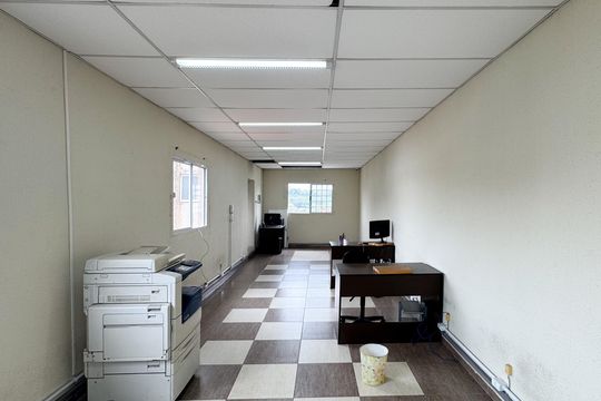 Salão  de casa à venda com 1 quarto, 220m² em Jardim Valdibia, São Bernardo do Campo