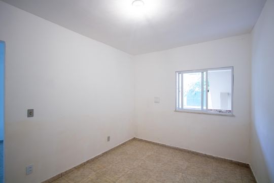 Casa de Condomínio para alugar com 1 quarto, 56m² em Trindade, São Gonçalo