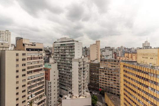 Vista da Sala de apartamento para alugar com 2 quartos, 51m² em República, São Paulo