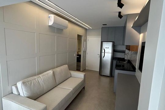 Cozinha de apartamento para alugar com 1 quarto, 31m² em Butantã, São Paulo