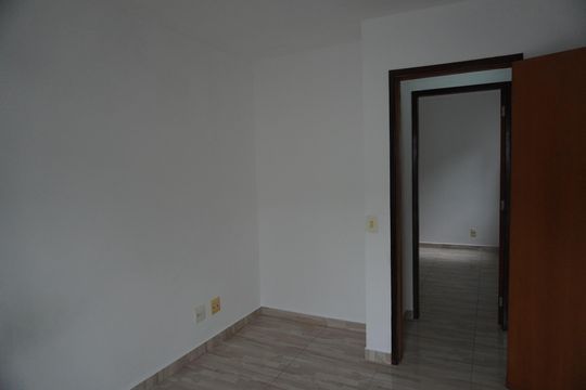 Casa de Condomínio à venda com 2 quartos, 68m² em Itaquera, São Paulo