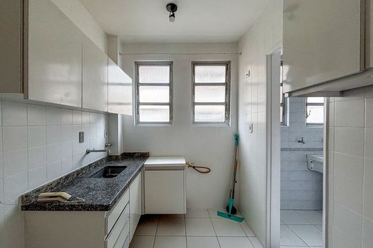 Apartamento para alugar com 2 quartos, 55m² em Cerqueira César, São Paulo