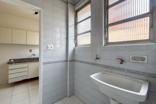 Apartamento para alugar com 2 quartos, 55m² em Cerqueira César, São Paulo