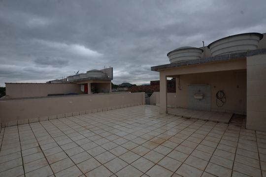 Terraço /Área de Serviço de apartamento para alugar com 2 quartos, 105m² em Marechal Hermes, Rio de Janeiro