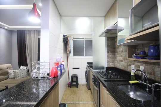 Cozinha de apartamento para alugar com 2 quartos, 47m² em Jardim Leonidas Moreira, São Paulo