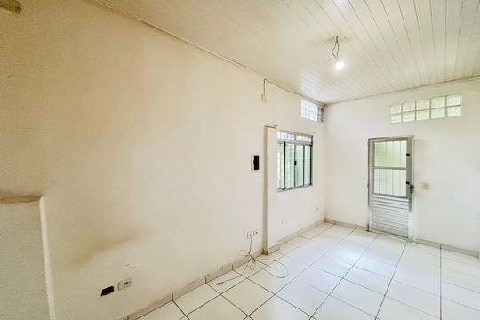 Sala de casa para alugar com 2 quartos, 100m² em Burgo Paulista, São Paulo