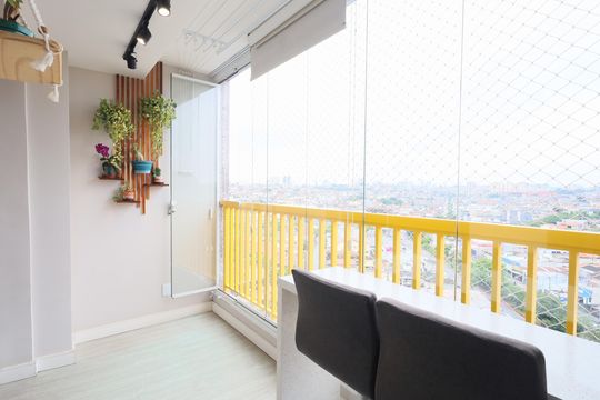 Sala de apartamento à venda com 2 quartos, 56m² em Bela Vista, Osasco