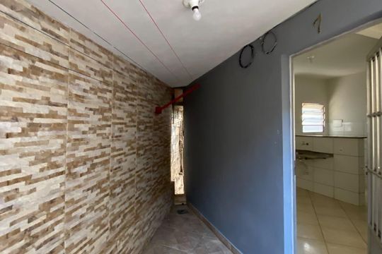 Área de kitnet/studio para alugar com 1 quarto, 35m² em Casa Branca, Belo Horizonte