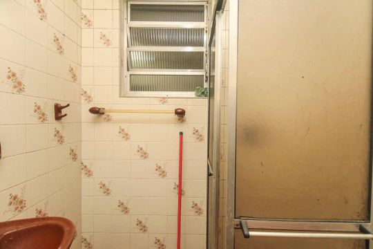 Banheiro de casa para alugar com 2 quartos, 100m² em Vila Diva (zona Leste), São Paulo