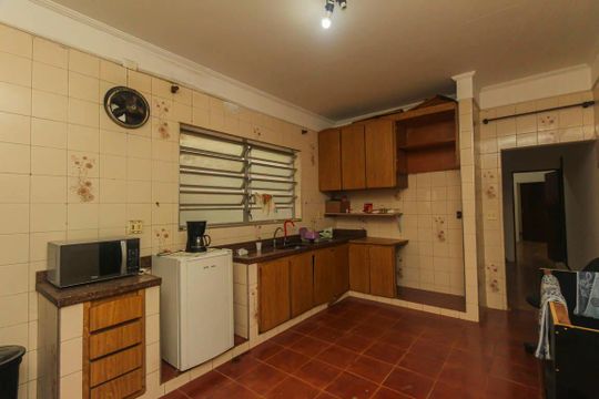 Cozinha de casa para alugar com 2 quartos, 100m² em Vila Diva (zona Leste), São Paulo