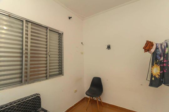 Quarto 2 de casa para alugar com 2 quartos, 100m² em Vila Diva (zona Leste), São Paulo