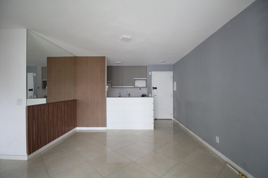 Sala de apartamento para alugar com 2 quartos, 70m² em Jardim Parque Morumbi, São Paulo