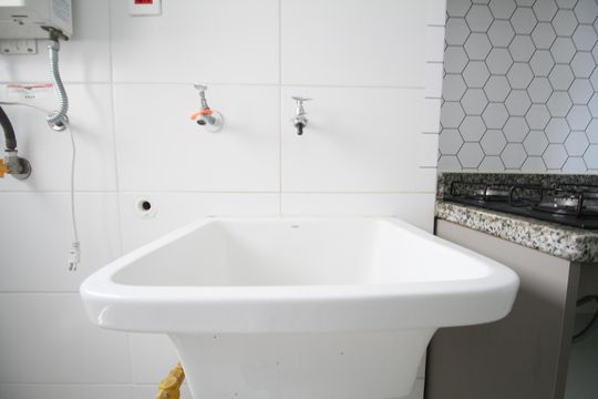 Tanque de apartamento para alugar com 2 quartos, 70m² em Jardim Parque Morumbi, São Paulo