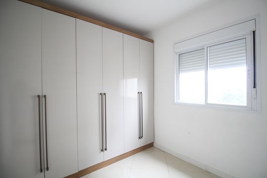 Quarto 2 de apartamento para alugar com 2 quartos, 70m² em Jardim Parque Morumbi, São Paulo