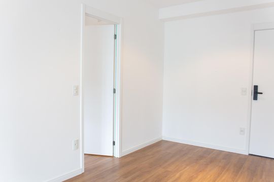Sala de apartamento à venda com 1 quarto, 48m² em Santo Amaro, São Paulo
